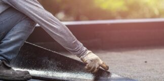 How to Maintain a Flat Roof Maintain a Flat Roof