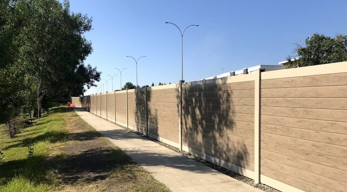 The Sound Barrier Solution: Outdoor Sound Barrier Walls for Commercial Applications Sound Barrier Walls